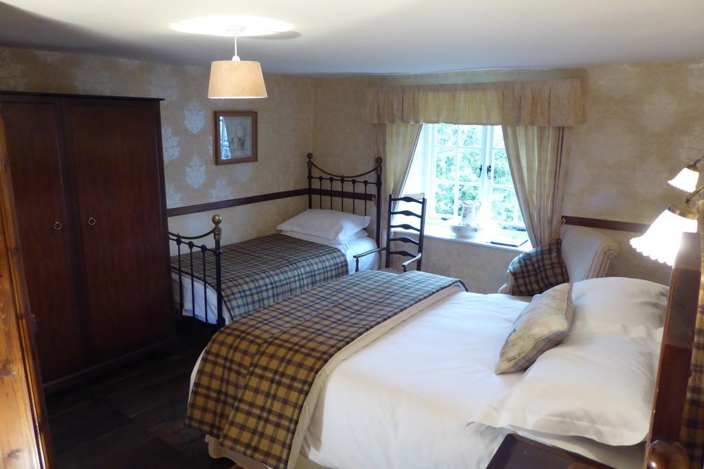 High Wray Farm Bed & Breakfast แอมเบิลไซด์ ภายนอก รูปภาพ